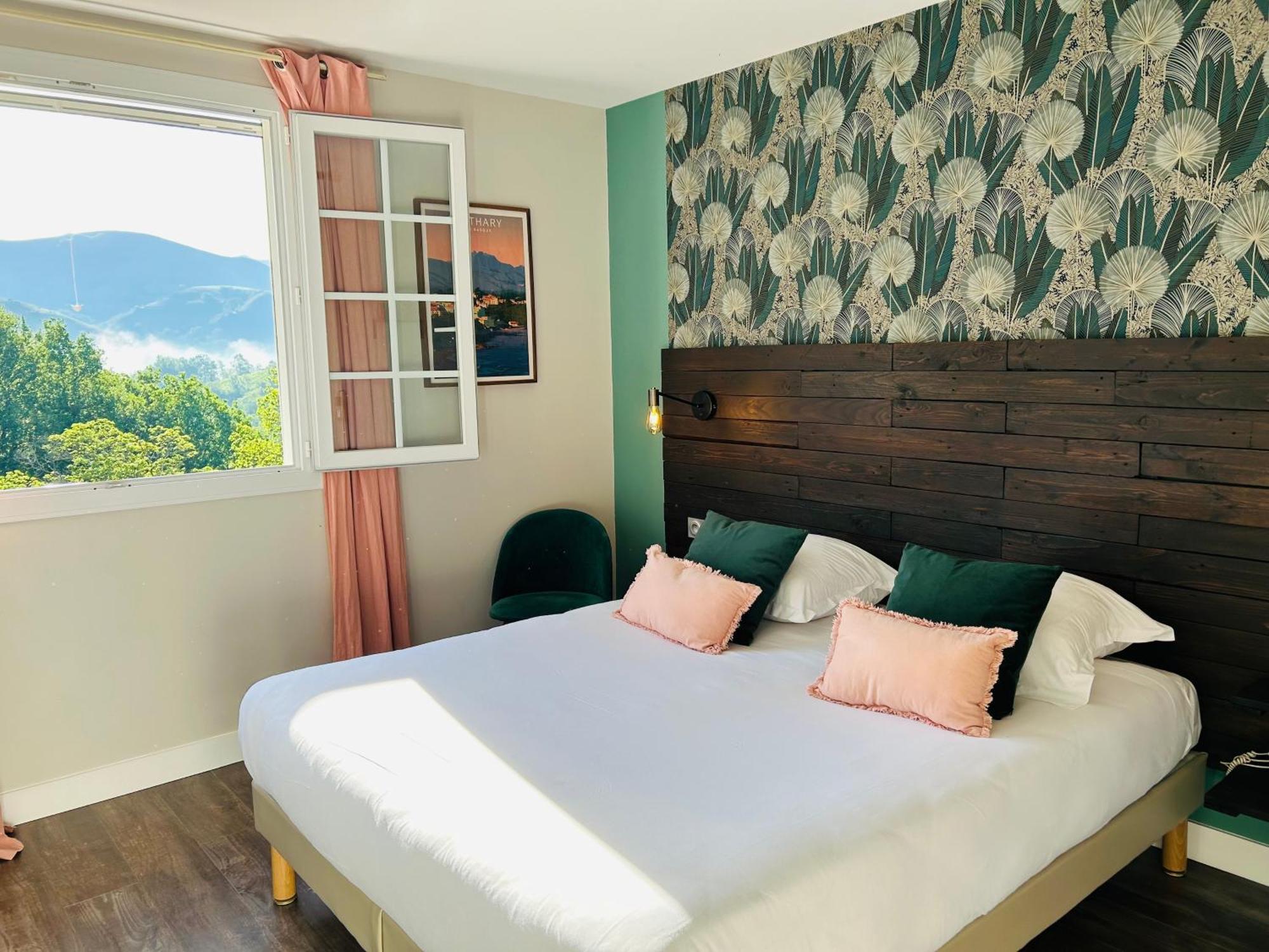 Logis Hotel St Sylvestre Aldudes Eksteriør billede